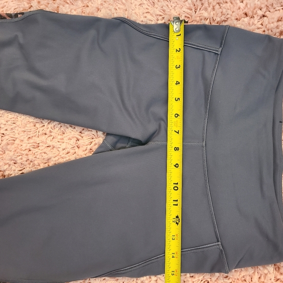 Super Comfy Victoria Secret Leggings. - Picture 6 of 6